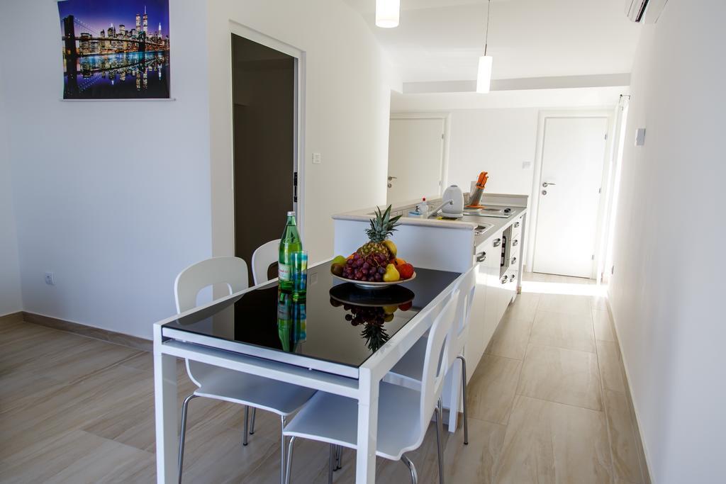 Nemira Sunny Apartments Omiš Стая снимка