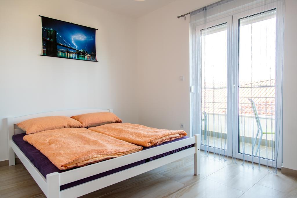 Nemira Sunny Apartments Omiš Стая снимка